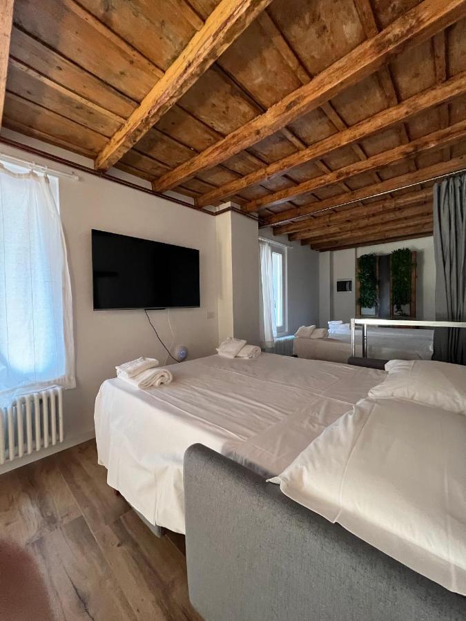 Borgovivo Il Tuo Loft In Centro Citta Lägenhet Bergamo Exteriör bild